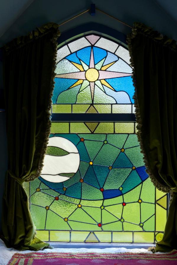 The Tabernacle At Frieda And The Moon Villa Lanreath Eksteriør bilde